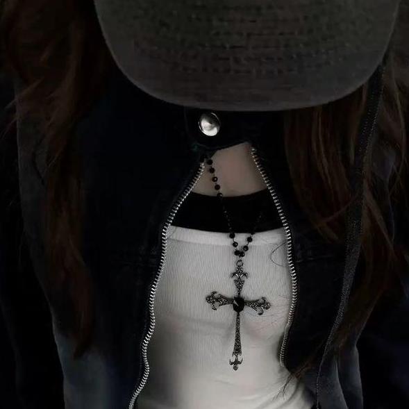 chrome  hearts